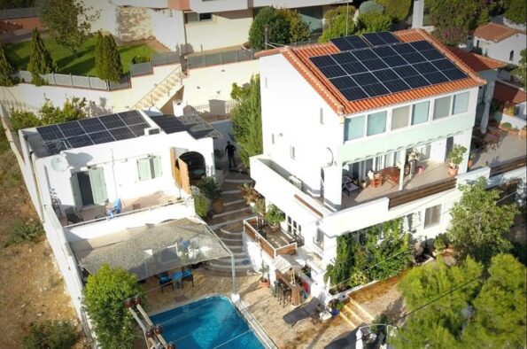 Net Metering 9,99 kWp στην Ανάβυσσο Αττικής – 18 × ECOSUN 555W & 2 × Growatt 5kW